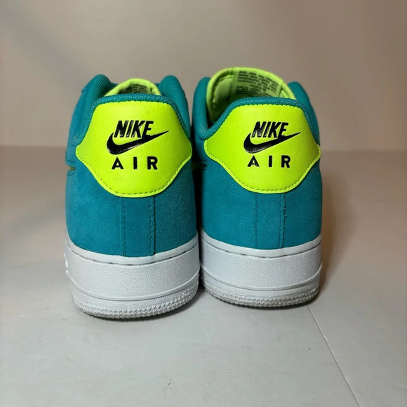 NIKE AIR FORCE 1 '07 LV8 ORACLE AQUA GHOST GREEN MEN’S SIZE 11.5 CK4383-300 - Picture 7 of 9